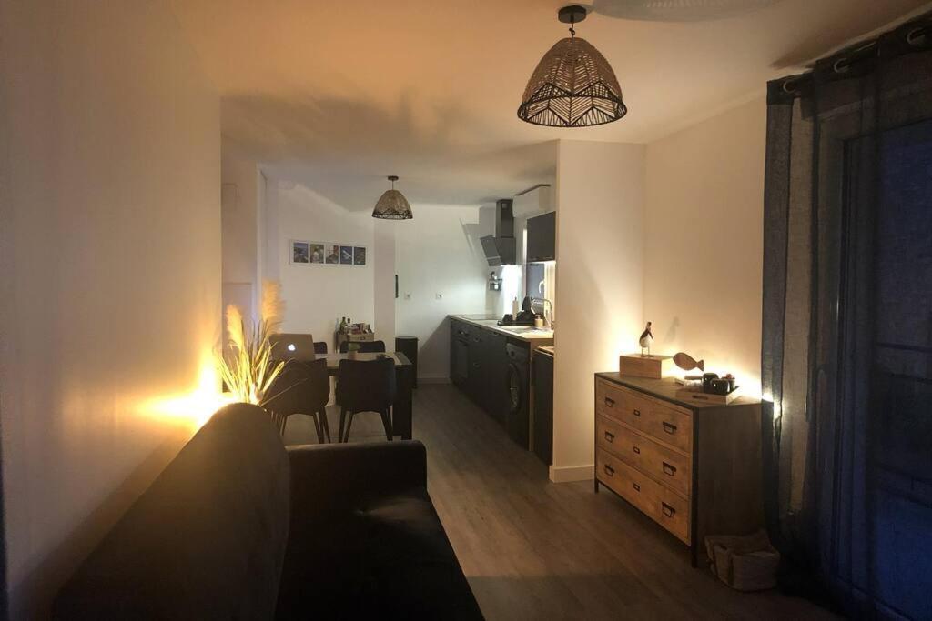 Appartement, Confort, Parking, Terrasse Dinan Exterior photo